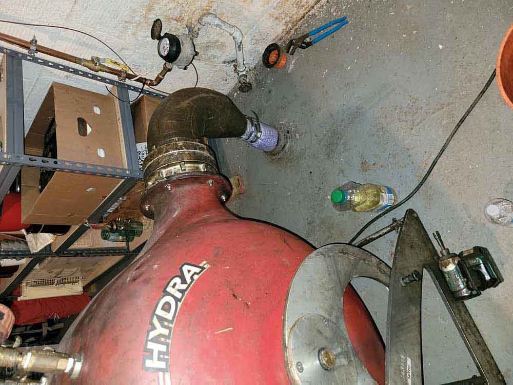 pipe lining equipment