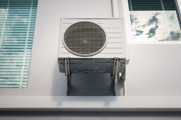 wall mounted outdoor ac condenser